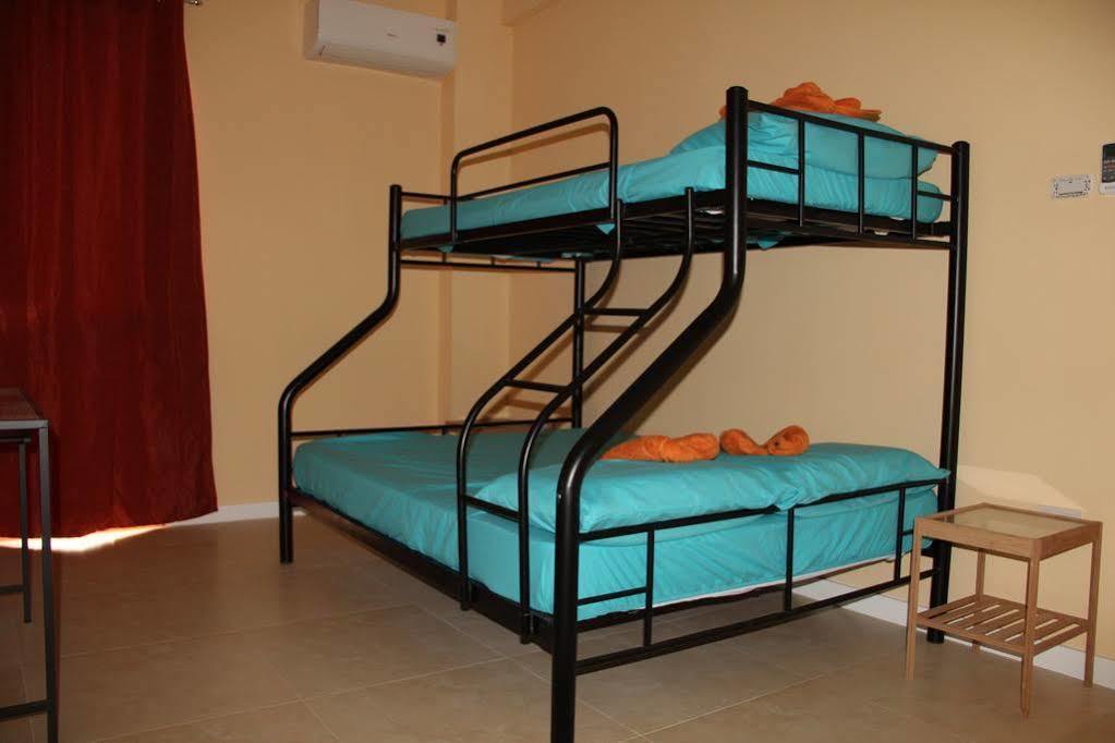 Reef Beach Houses Siargao Εξωτερικό φωτογραφία